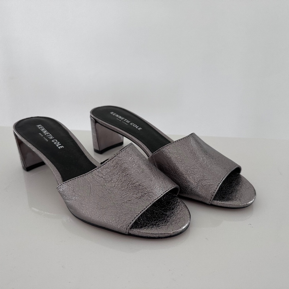 Silver, Size 7.5, Kenneth Cole Leather Slide Sandals